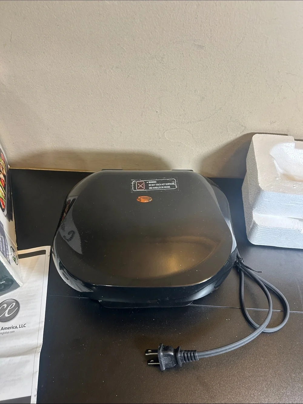 Continental Electric Contact Grill (Model CE23799)